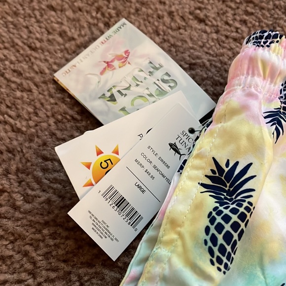 Spicy Tuna (Exist) Men’s Large Swimming Trunks - BRAND NEW - Picture 3 of 4